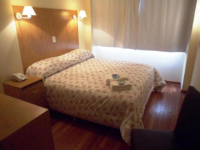 Гостиница Juramento de Lealtad Townhouse Hotel  Буэнос-Айрес